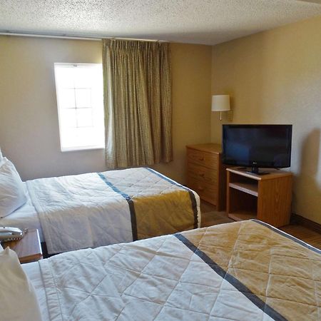 וורוויק Extended Stay America Select Suites - Providence - Airport מראה חיצוני תמונה